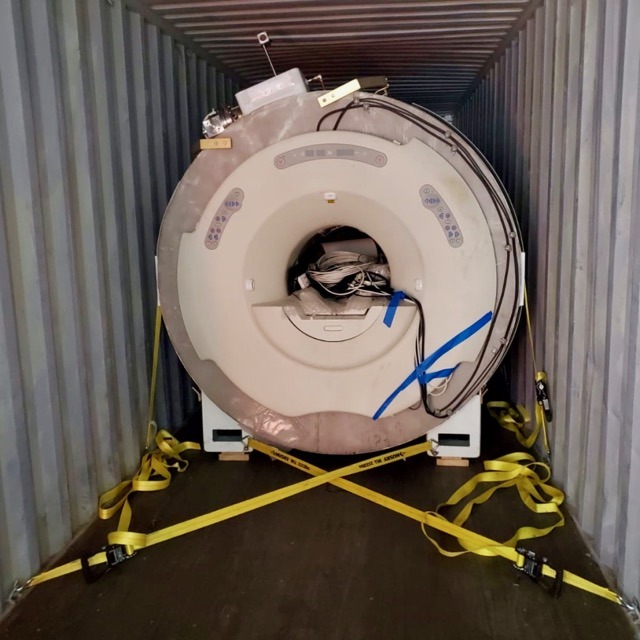 GE 1.5 MRI Storage, Cryofill and Loading into a 40′ HC Container, Going Straight to Puerto Rico