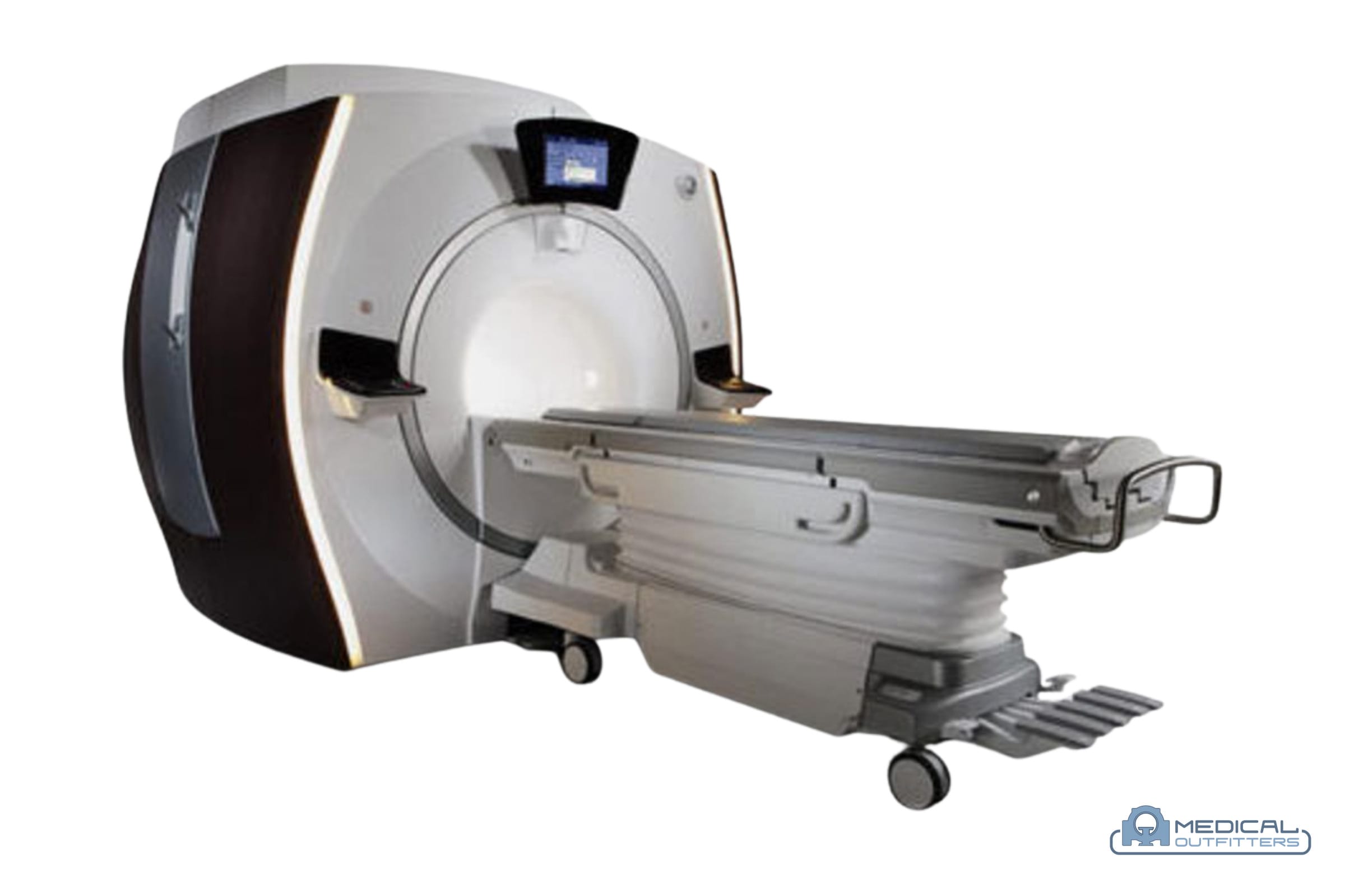 GE Discovery MR750w: front three-quarter view with the patient table
