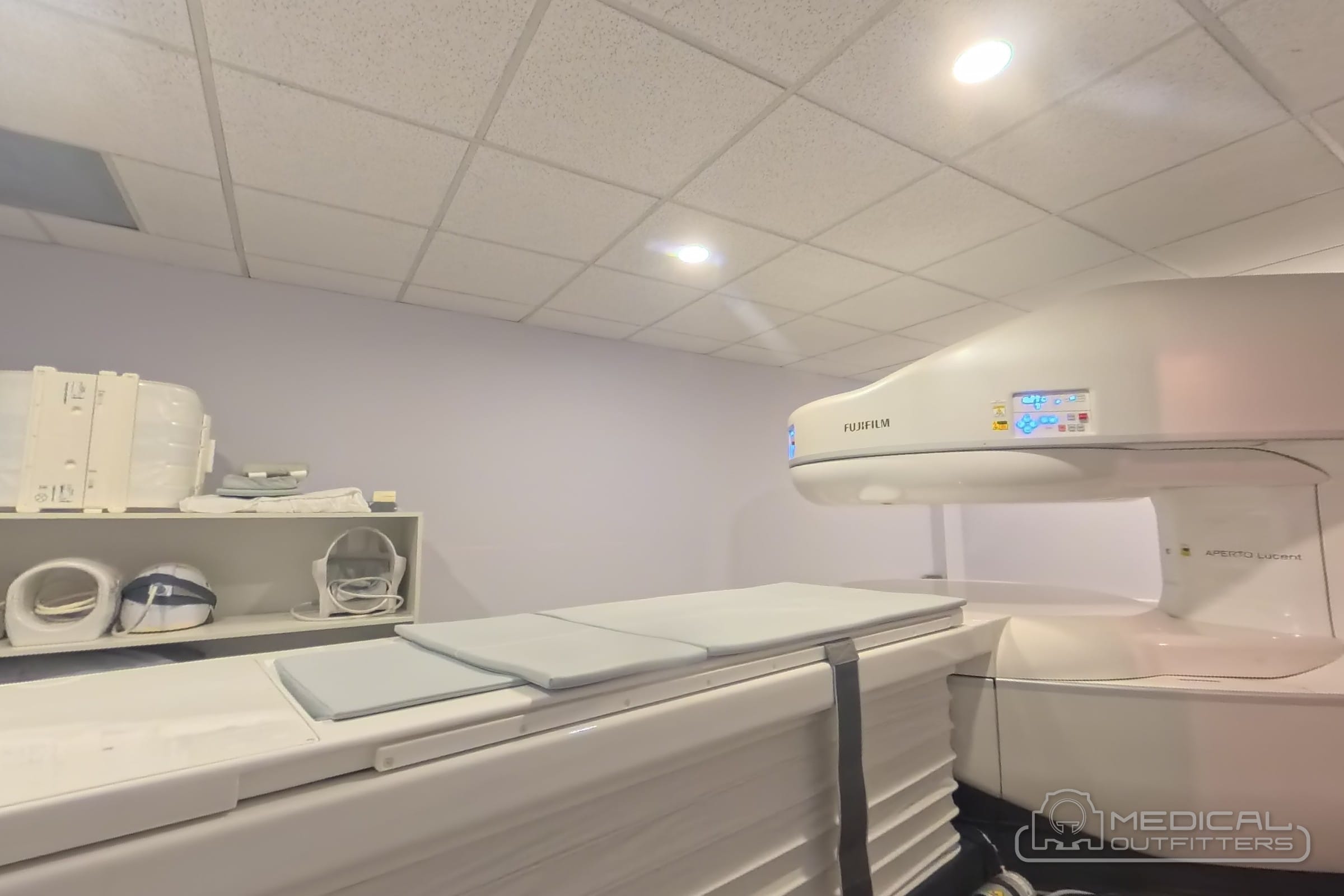 Fujifilm APERTO Lucent 0.4T open MRI installed by Medical Outfitters in San Sebastian, Puerto Rico