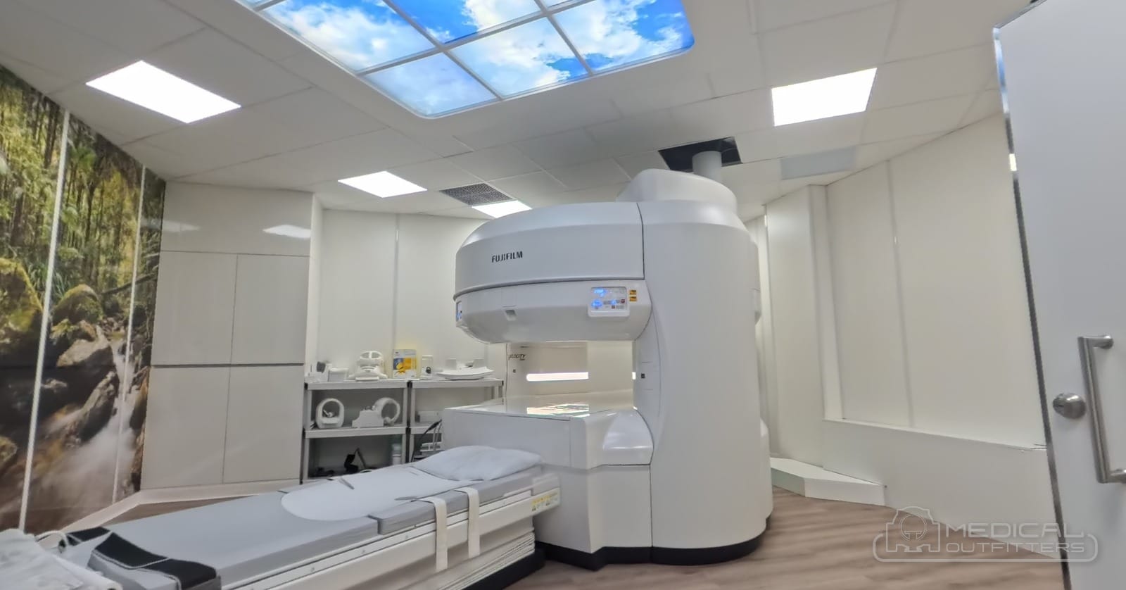 Fujifilm Oasis Velocity 1.2T open MRI installed by Medical Outfitters in Humacao, Puerto Rico; open, wide-bore and closed MRI compared